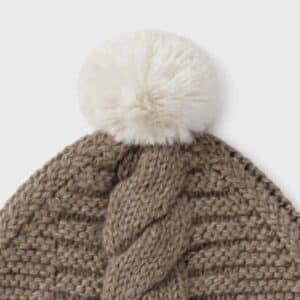 Alternative view of Conjunto gorro con manoplas Mayoral